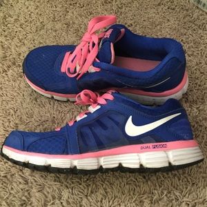 Pink a purplish/blue Nike shoes - sz 7.5