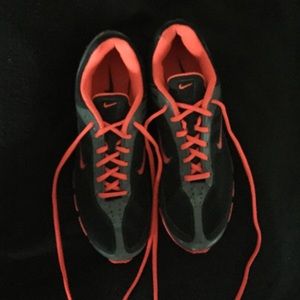 ✨NIKE✨ 1 hour sale