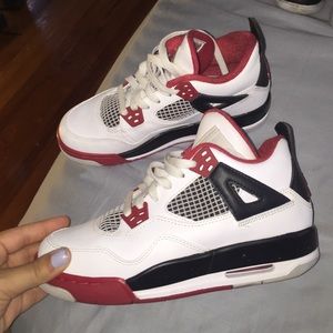 Jordan retro 4