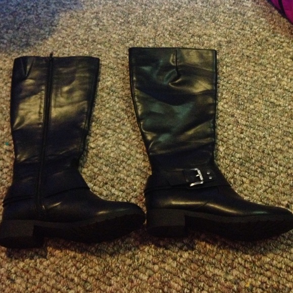 Black Riding Boots