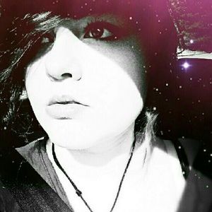 Meet your Posher, Brenna