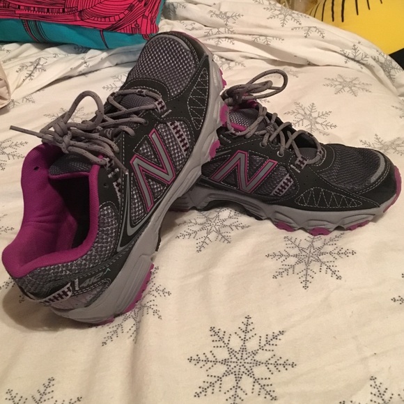 New balance shoes