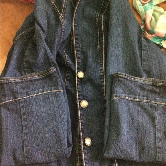 3 button jean jacket