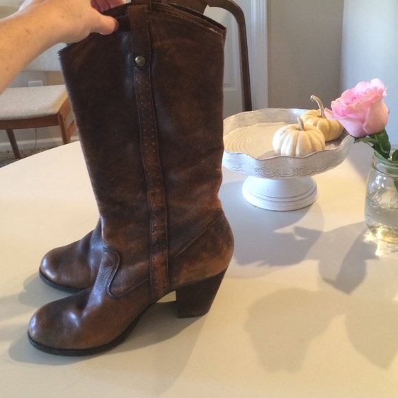 Giani Bini brown leather boots