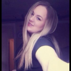 Meet your Posher, Caroline