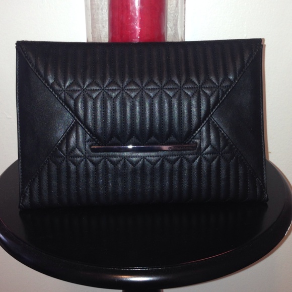 BCBG MAXAZRIA  big envelope/clutch