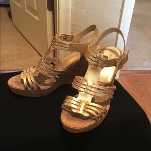 Gold Wedges!