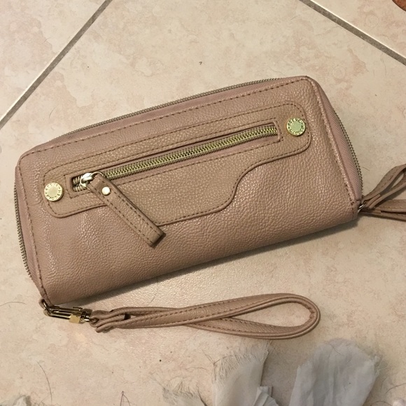 Steve Madden Wallet/Wristlet