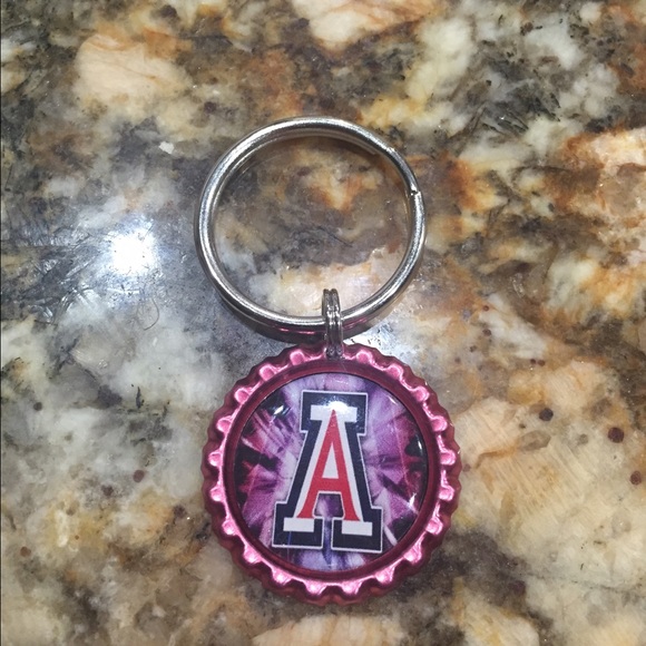 New University of Arizona keychain - Picture 1 of 2
