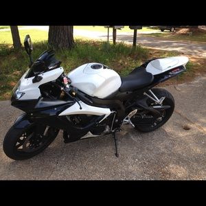 Meet your Posher, Thomas