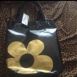 Daisy by Marc Jacobs!!