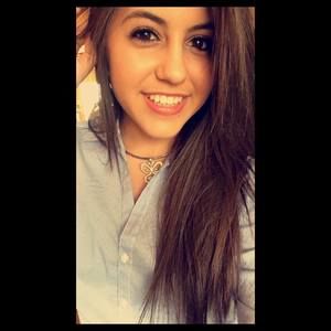 Meet your Posher, Alyssa