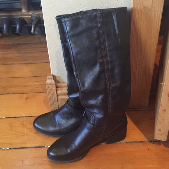 KyeBrown leather boots - Picture 2 of 2