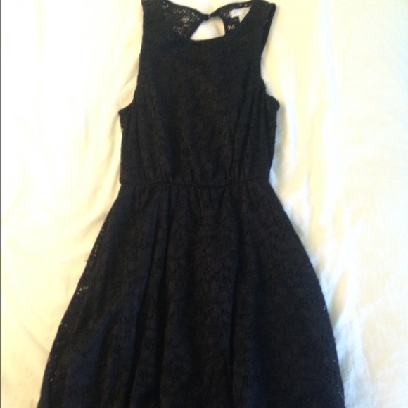 Lace Dress - Picture 1 of 2