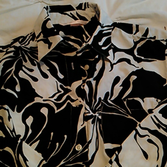 Black & White print shirt