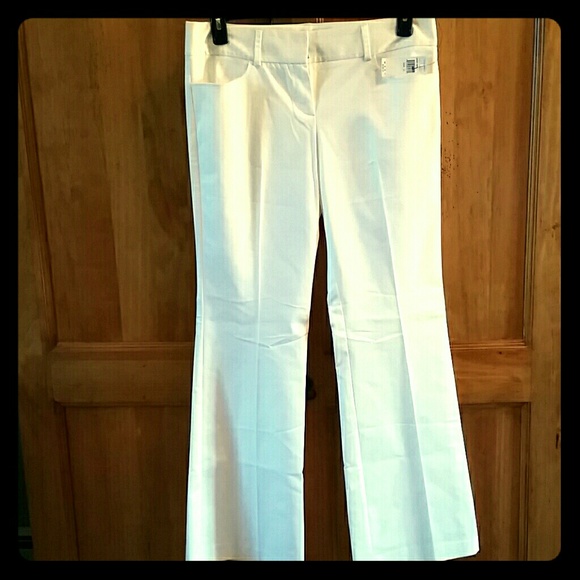 SALE!!!! Tahari New Condition white trousers Sz 10