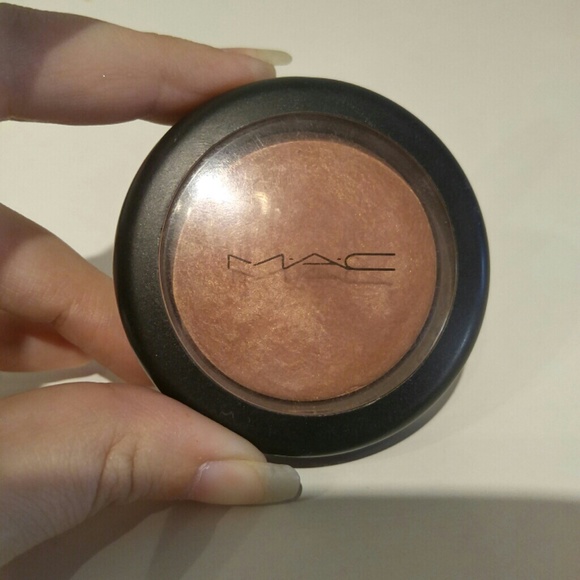 Mac Mineralize Blush- Warm Soul