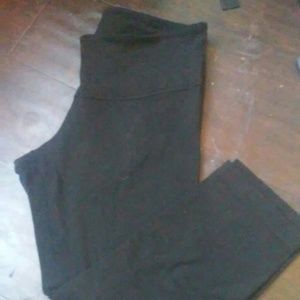 Lululemon yoga pants