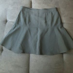 SOLD*****Banana  Republic flounce black skirt