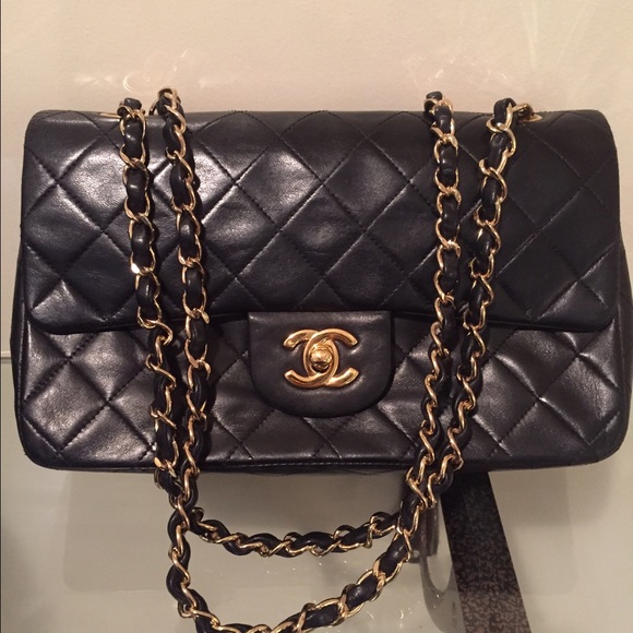 *flash* 100% Authentic CHANEL 2.55 Double Flap