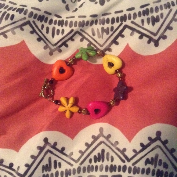 Colorful, Chunky Bracelet - Picture 3 of 4