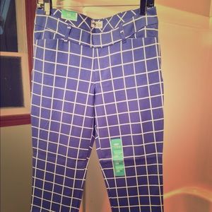 Old Navy Pixie Pant
