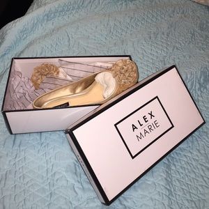 NWT Alex Marie Flats