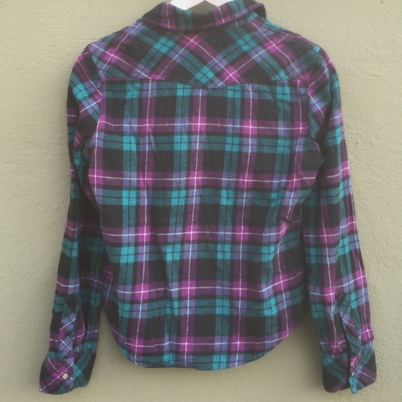 Levi's Flannel - Picture 2 of 2