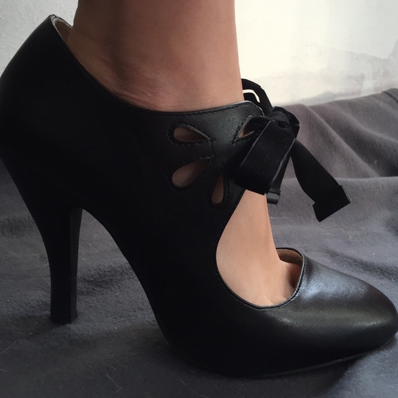 Black leather heels