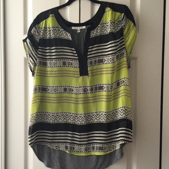 Green Aztec Top - XL. Worn once or twice.