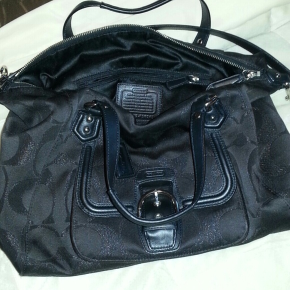 Authentic COACH purse. Perfect condition.