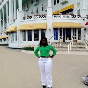 Meet your Posher, Tanisha