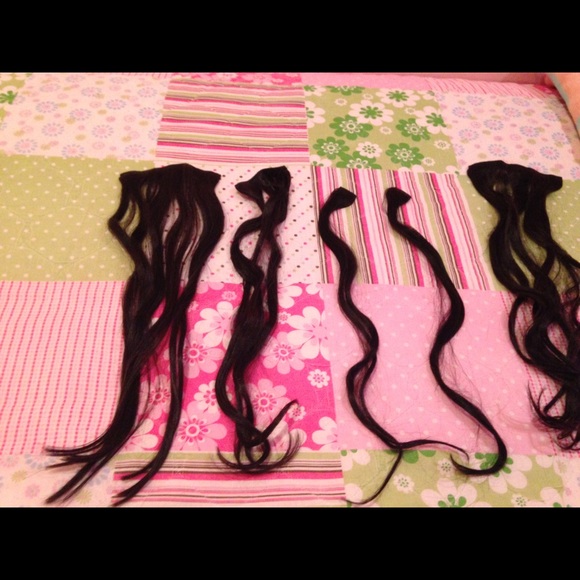 120 gram off black color hair extensions by LUXY? main image 4