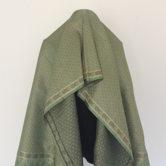 Gorgeous Gold and Green Shawl.  Great Present!