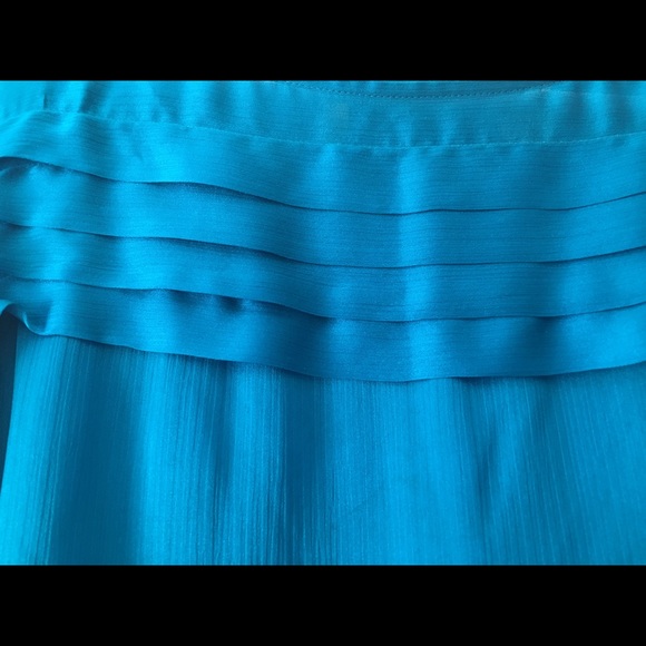 Turquoise Blouse absolutely stunning! - Picture 2 of 4