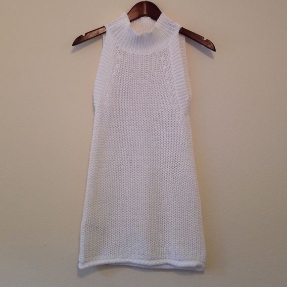 Ann Taylor knitted tank