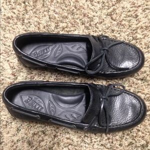 Born loafers, size 6, Black, Never worn outside