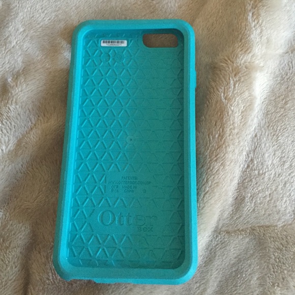 Turquoise floral print otter box iPhone 6 case