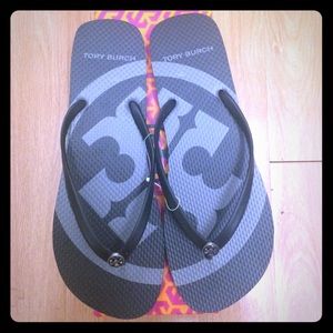 Tory Burch Thin Flip Flops