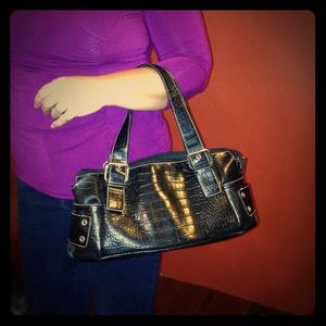 SALE! Black, Wellington purse!