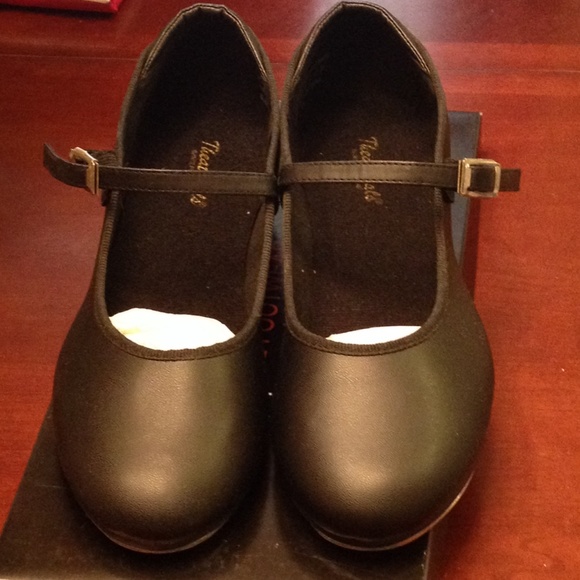 $12 Brand new black tap shoes. Nwt.