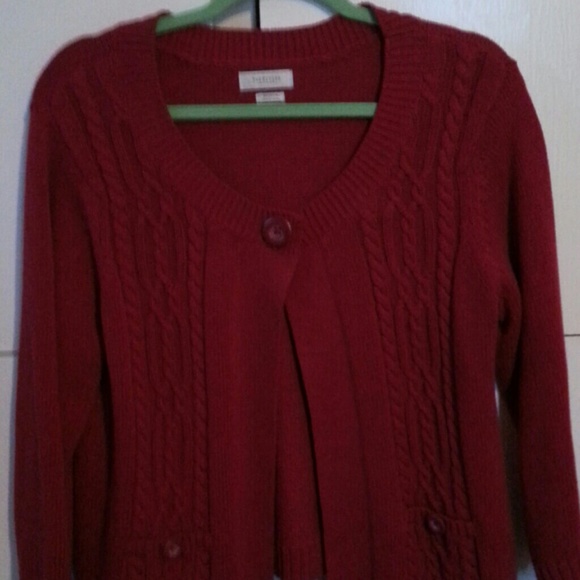 Gorgeous red sweater. Single top button closure