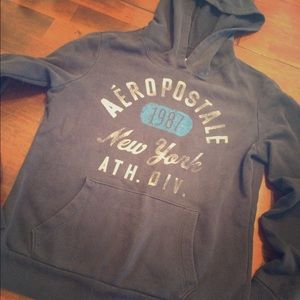 Aeropostale sweater 💙