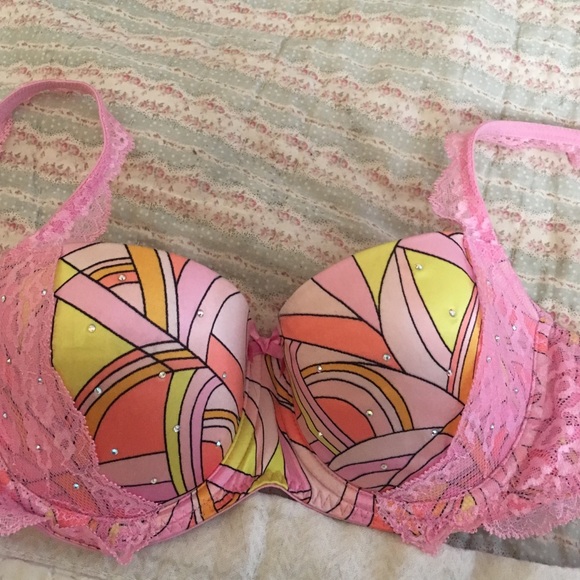 Victoria's Secret bra