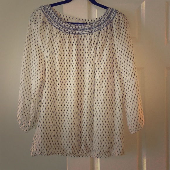 Super chic peasant blouse