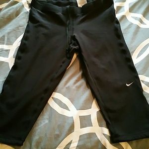 Nike dry fit running capris