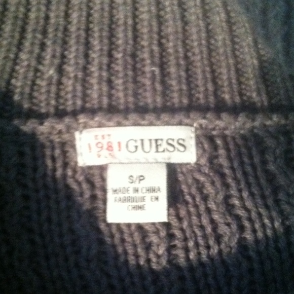 Guess sweater - Picture 2 of 3