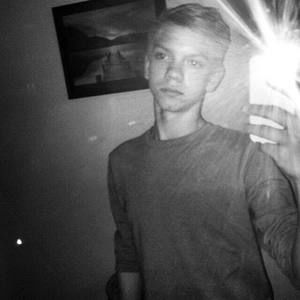 Meet your Posher, Kenny