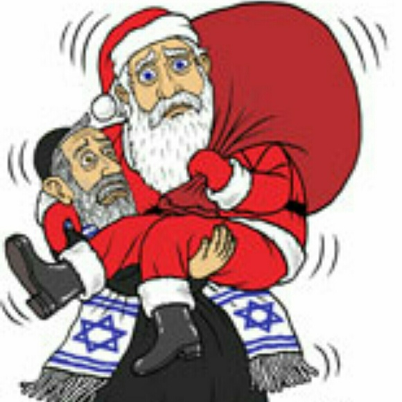 Holiday Shopping-Friendly Closet - Picture 2 of 3