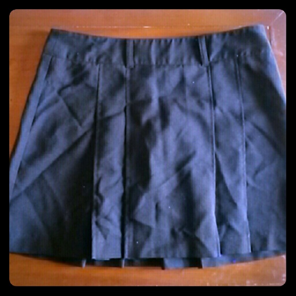 Black skirt